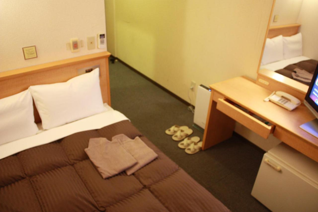 Yokkaichi Urban Hotel Esterno foto